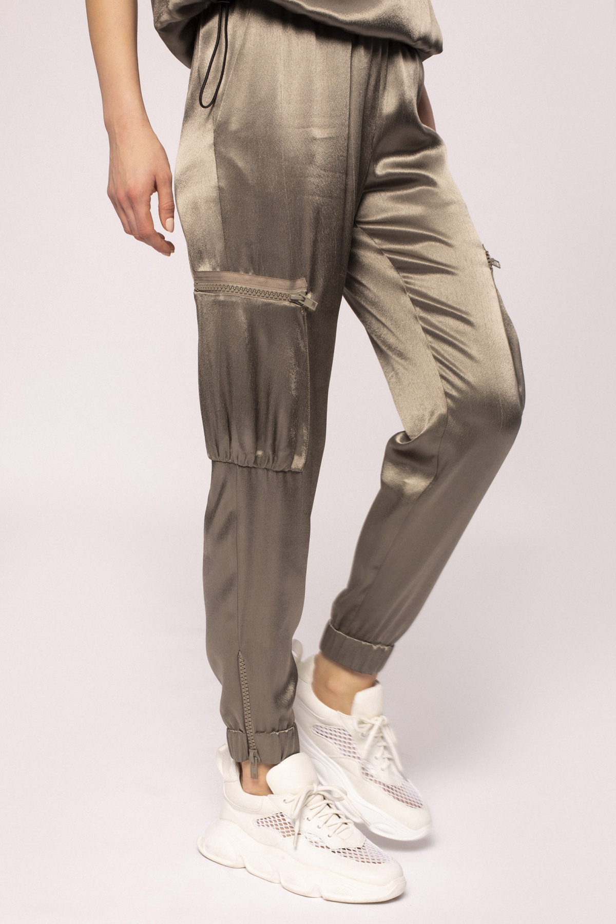 Satin effect cargo pants | P11370 | NISSA